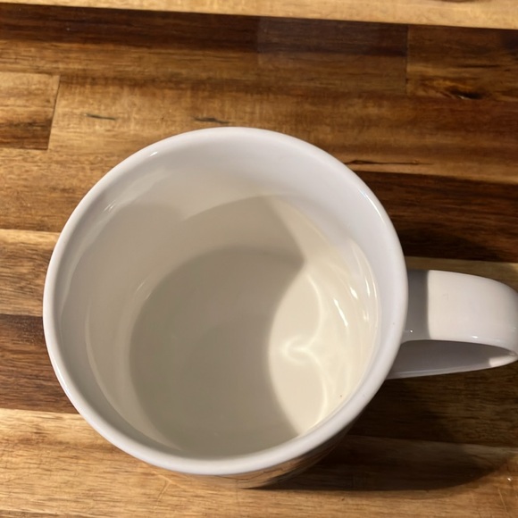 Set of 4 Coco and Lola coffee mugs in wire rack. - Picture 7 of 8